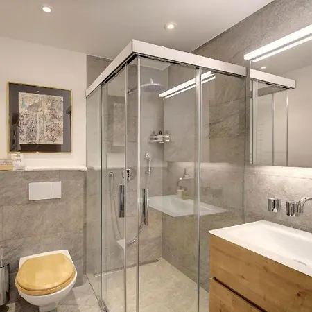 Penthouse Zen - Matterhornblick- 2 Min- Vom Lift Entfernt By Interhome * Zermatt