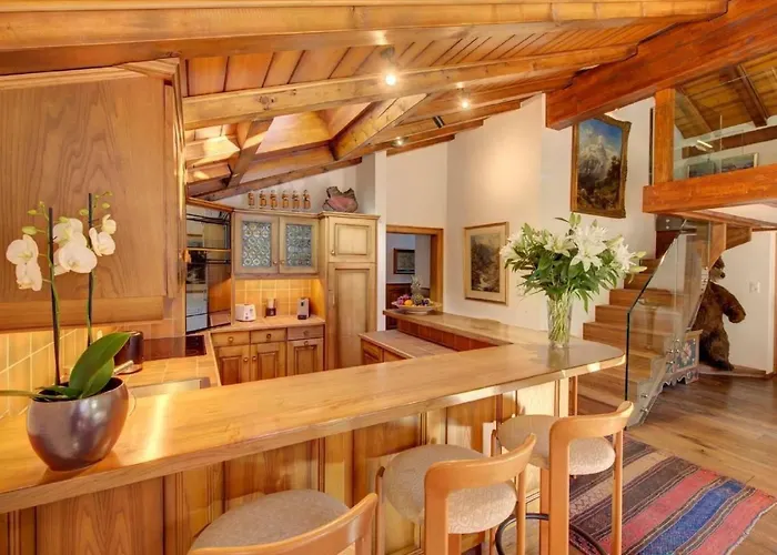 Apartment Penthouse Zen - Matterhornblick- 2 Min- Vom Lift Entfernt By Interhome Zermatt